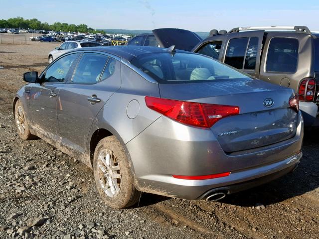 VIN 5YFBURHE7HP593844 2017 Toyota Corolla, LE no.3