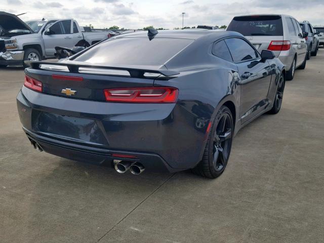 VIN 5FNYF3H22FB032015 2017 CHEVROLET CAMARO SS no.4