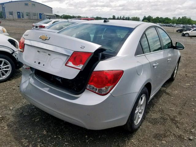 VIN 5UXXW3C58F0M87137 2012 CHEVROLET CRUZE LT no.4