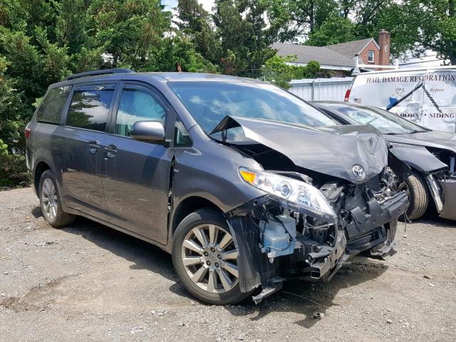 2017 TOYOTA SIENNA LE