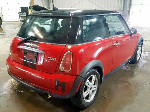 VIN 5TDGZRAH2MS049717 2006 MINI COOPER no.4