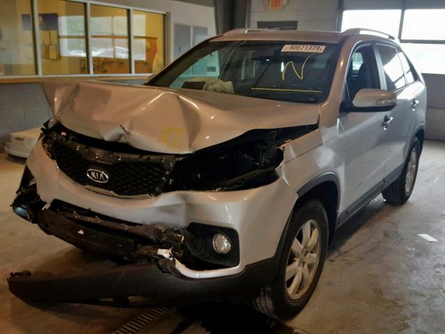 VIN JTJYWRBZ3G2009675 2013 KIA SORENTO LX no.2