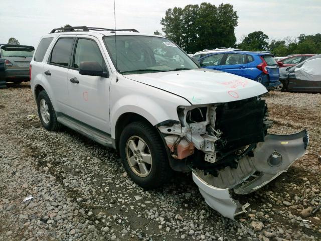 VIN 2T3YFREV9FW203922 2015 Toyota RAV4, Limited no.1