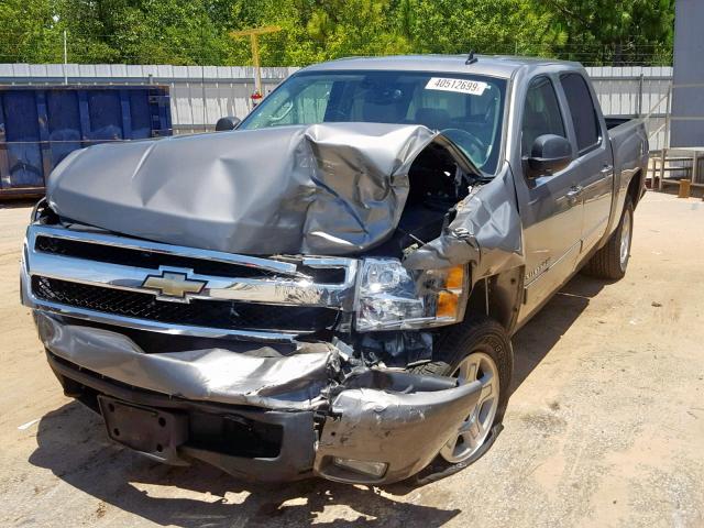 VIN WDDUG8CB3EA009176 2007 CHEVROLET SILVERADO no.2