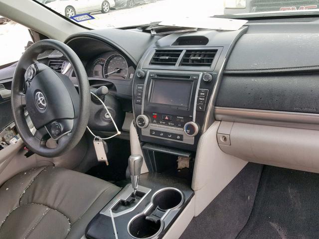 VIN 4T1B11HKXKU788245 2019 Toyota Camry, SE no.10