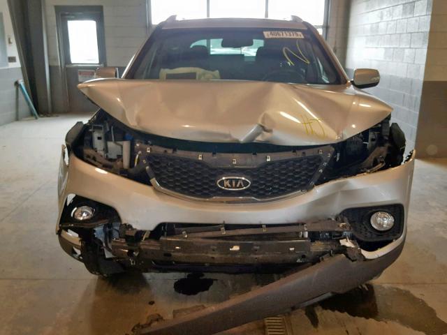 VIN JTJYWRBZ3G2009675 2013 KIA SORENTO LX no.7