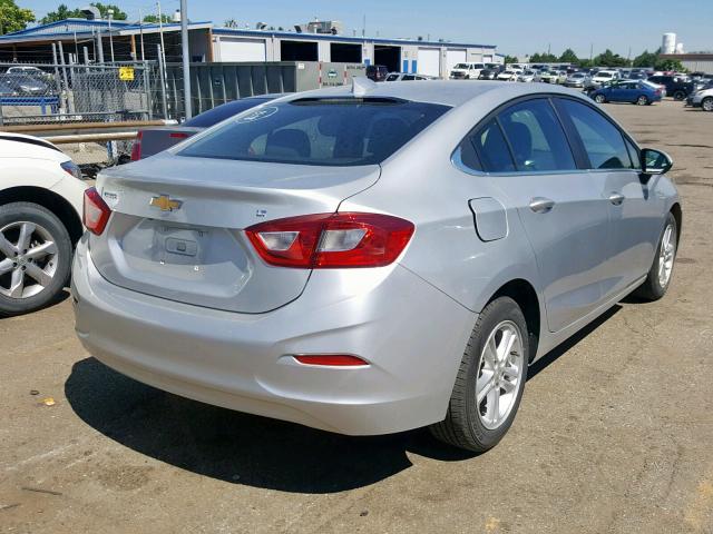 VIN WAUFGAFC9EN093167 2018 CHEVROLET CRUZE LT no.4