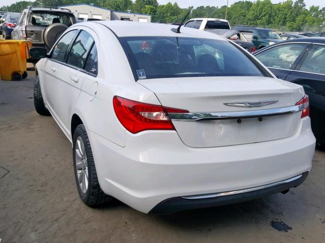 VIN 4T1B11HK5KU217729 2019 Toyota Camry, LE no.3