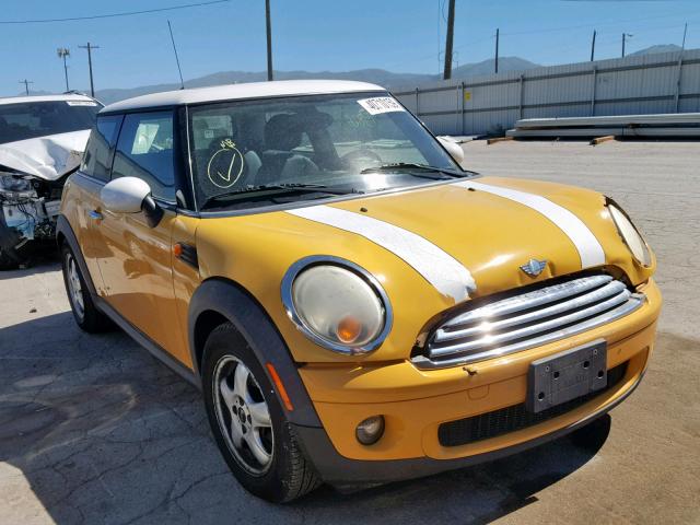 VIN 1V2HR2CA7NC548560 2007 MINI COOPER no.1