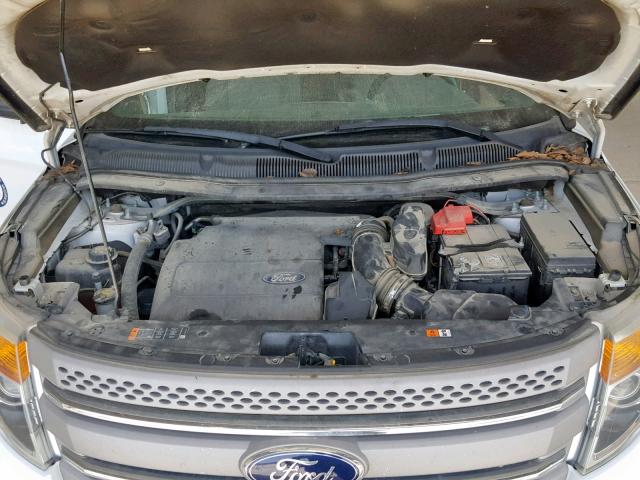 VIN 4T1B61HK2KU816024 2019 Toyota Camry, Xse no.7