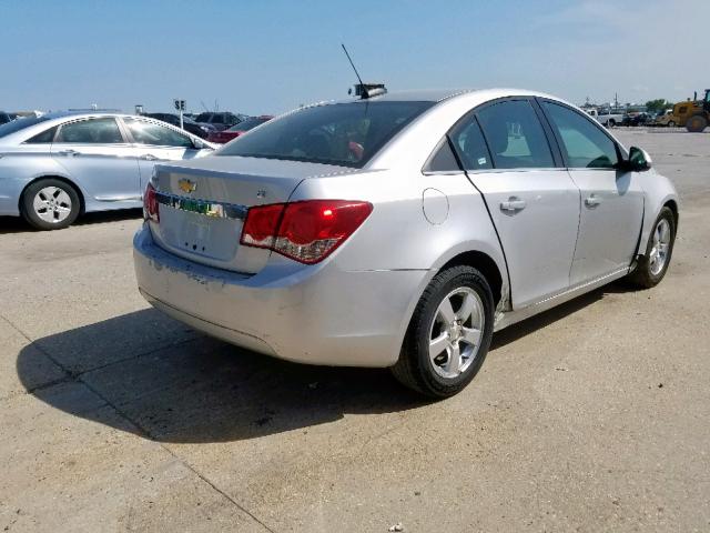 VIN 1GNSKRKDXNR348275 2015 CHEVROLET CRUZE LT no.4