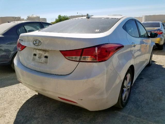 VIN 5XYK53DF0RG222071 2013 HYUNDAI ELANTRA GL no.4