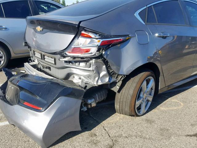 VIN 1G1RC6S52JU151676 2018 Chevrolet Volt, LT no.9