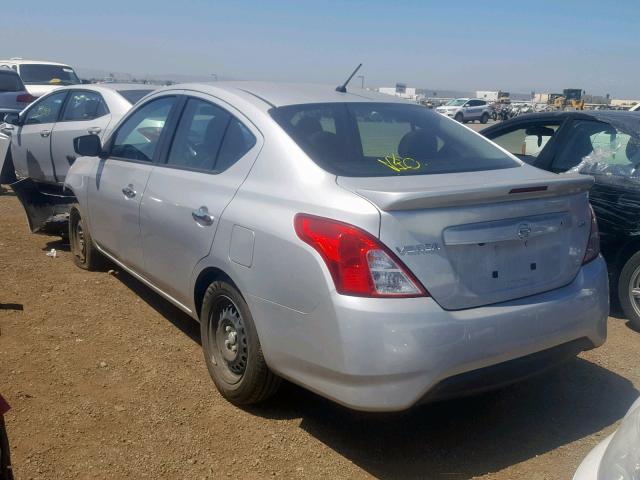 VIN JA4AD3A35EZ018199 2018 NISSAN VERSA S no.3