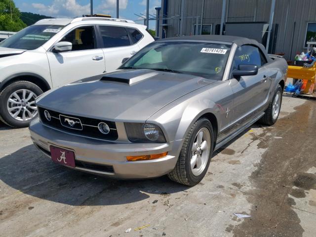 VIN JTMZFREVXFD066832 2008 FORD MUSTANG no.2