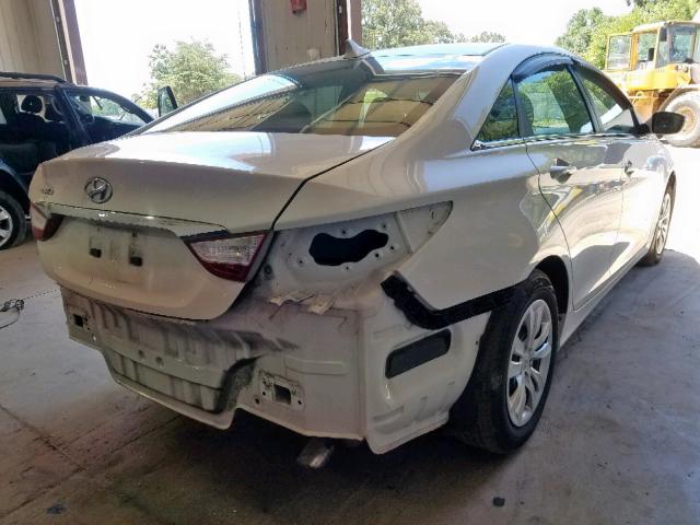 VIN 4S3GTAB62K3700827 2011 HYUNDAI SONATA GLS no.4