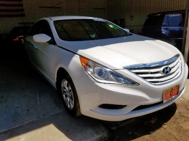 VIN 4S3GTAB62K3700827 2011 HYUNDAI SONATA GLS no.1