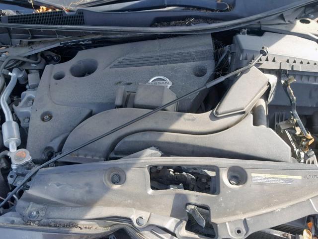 VIN 2T3BFREV6JW781023 2018 Toyota RAV4, LE no.7