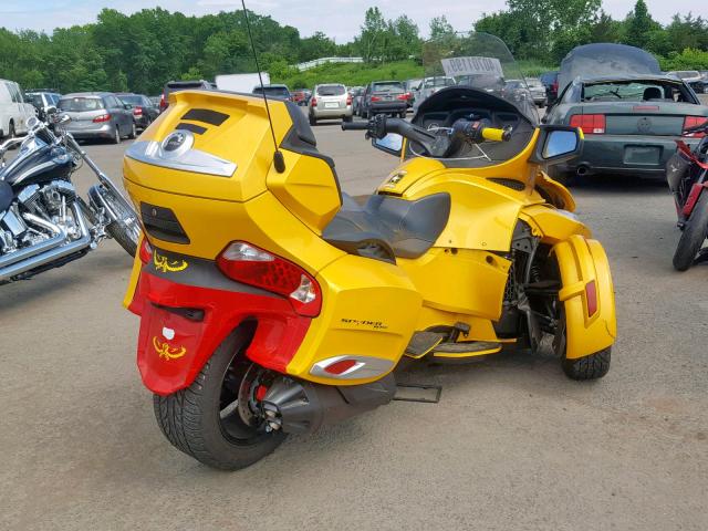 VIN 4T1G11AK3RU869968 2014 CAN-AM SPYDER ROA no.4