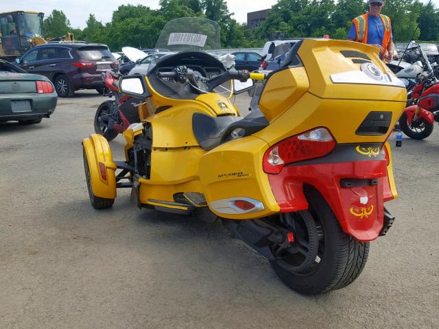 VIN 4T1G11AK3RU869968 2014 CAN-AM SPYDER ROA no.3