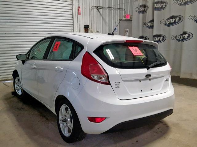 VIN WBA8A3C59JA505259 2017 FORD FIESTA SE no.3