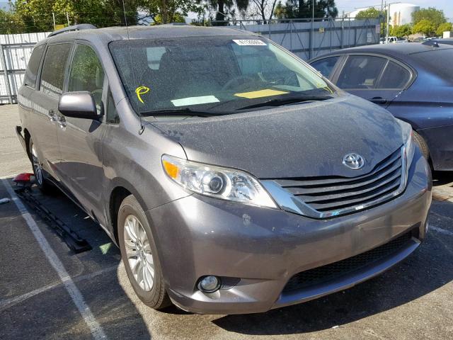 Toyota Sienna XLE 2014