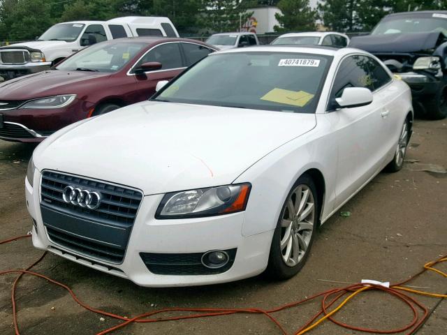 VIN 1HGCV1F37NA083418 2010 AUDI A5 PREMIUM no.2