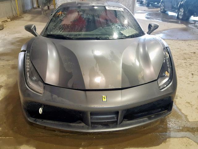 VIN ZFF79ALAXG0215492 2016 Ferrari 488 no.9