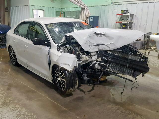 VIN 2T3W1RFV6MC160269 2016 VOLKSWAGEN JETTA SPOR no.1