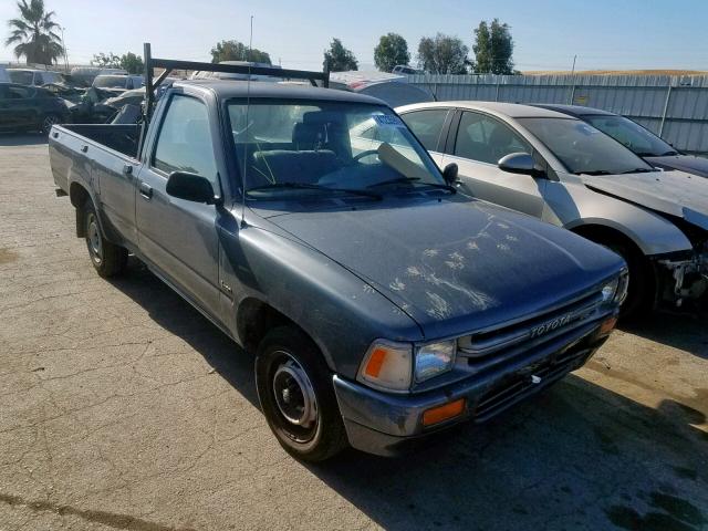 1990 TOYOTA PICKUP 1 TON LONG BED DLX