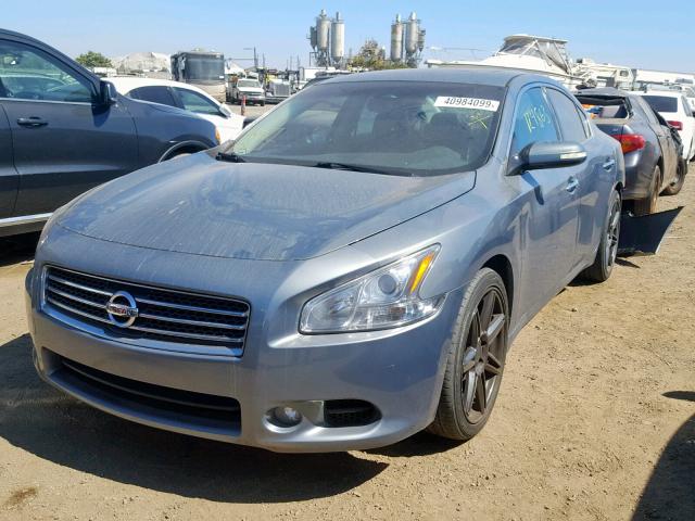 VIN 1HGCV2F31JA013817 2009 NISSAN MAXIMA S no.2