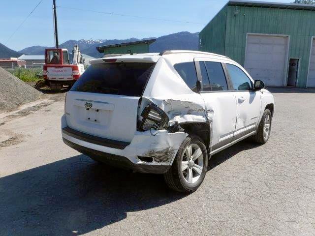 VIN 3GNAXTEX7JS505509 2018 Chevrolet Equinox, LT no.4