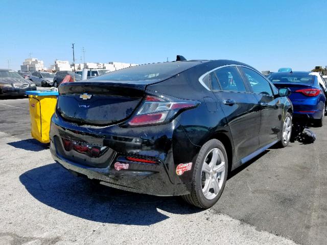 VIN 1G1RC6S50JU111774 2018 Chevrolet Volt, LT no.4