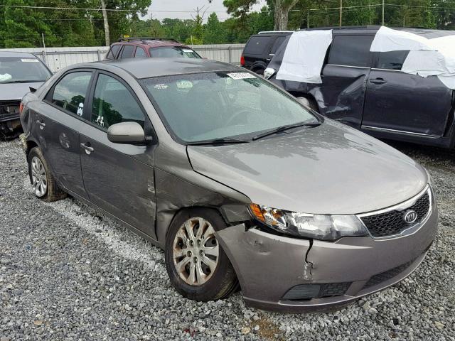 Автомобиль kia cerato vin knafu411bb5352498 год выпуска 2010 состояние плохое после аварии