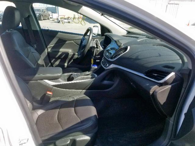 VIN 1G1RC6S57JU150622 2018 Chevrolet Volt, LT no.5