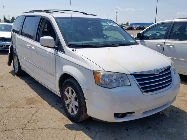 2010 Chrysler Town Country Touring Photos Mi Detroit