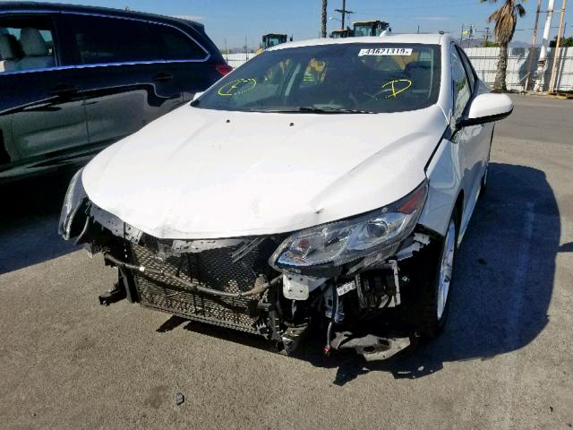 VIN 1G1RC6S57JU150622 2018 Chevrolet Volt, LT no.2