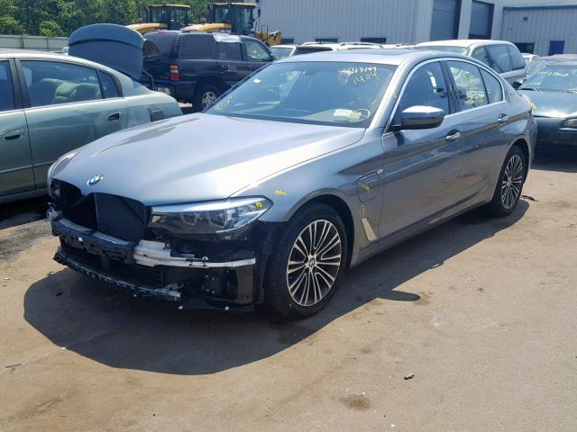 WBAJB1C5XJB084262 2018 BMW 530XE-1