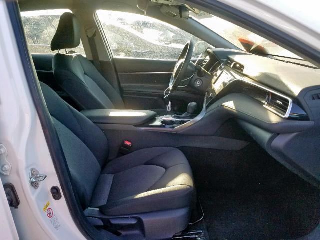 2018 TOYOTA CAMRY L - 4T1B11HK6JU041787