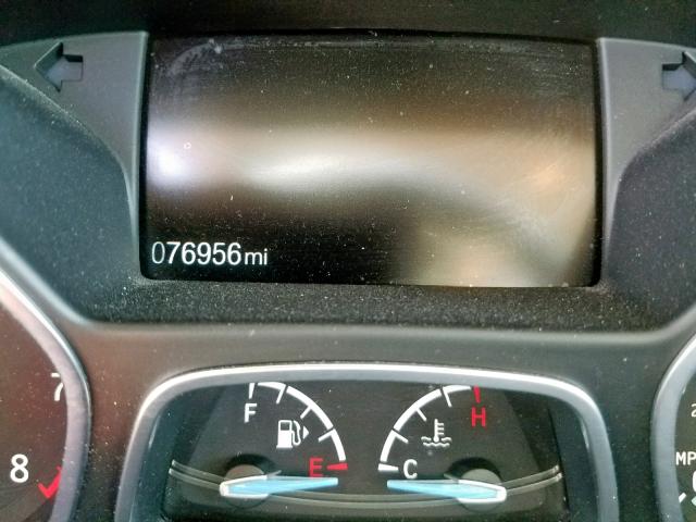  FORD FOCUS 2017 Серебристый