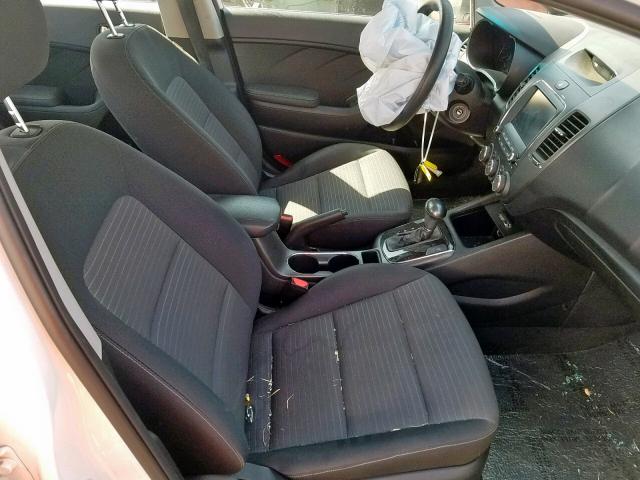  KIA FORTE 2018 Серебристый