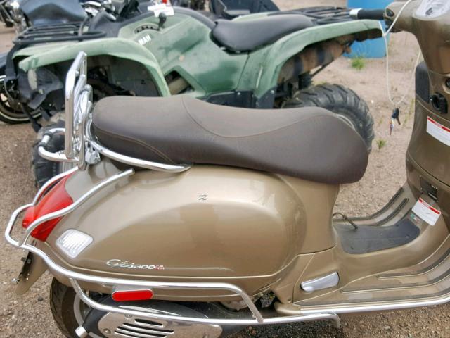 Задний кофр Vespa GTS комплектация