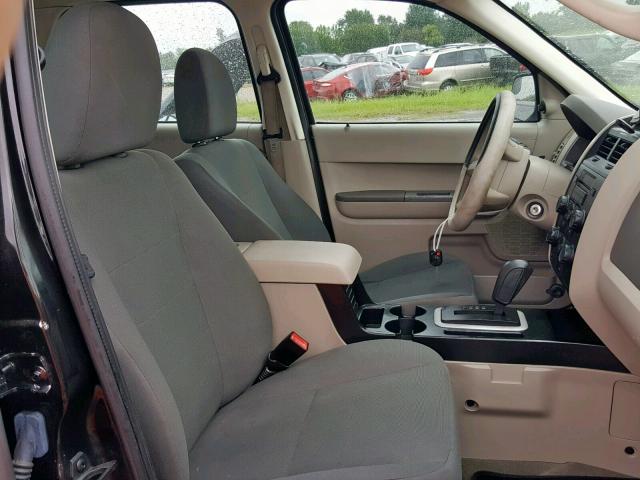 2011 Ford Escape Xls 2 5l 4 For Sale In Indianapolis In Lot 46927379