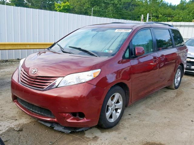 2016 TOYOTA SIENNA LE