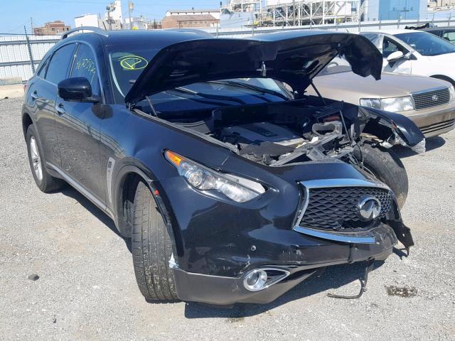 2017 INFINITI QX70