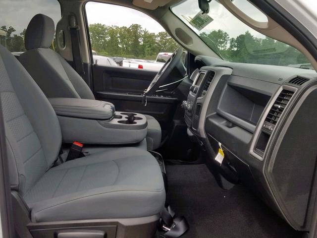 2018 RAM 1500 ST 1C6RR6KG5JS304674