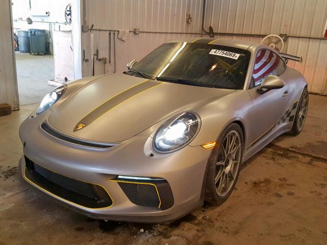 VIN WP0AC2A90JS175004 2018 Porsche 911, GT3 no.2