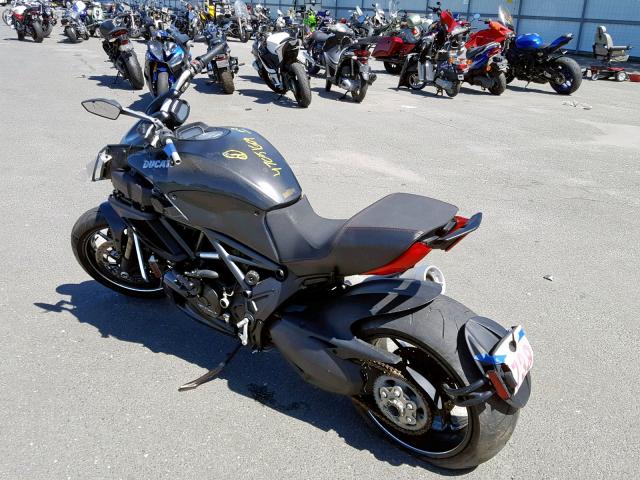 Ducati Diavel 2011 Black