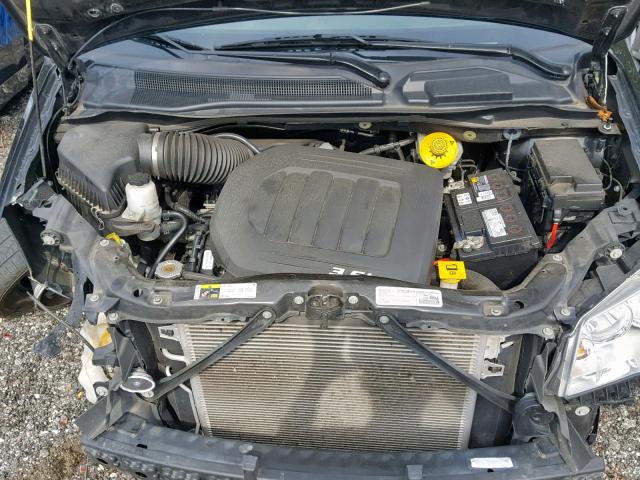 Мінівени DODGE CARAVAN 2017 Чорний