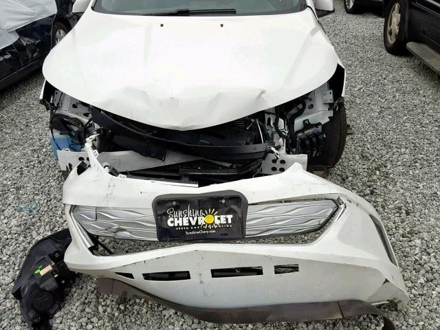 VIN 1G1RC6S55GU130264 2016 Chevrolet Volt, LT no.9